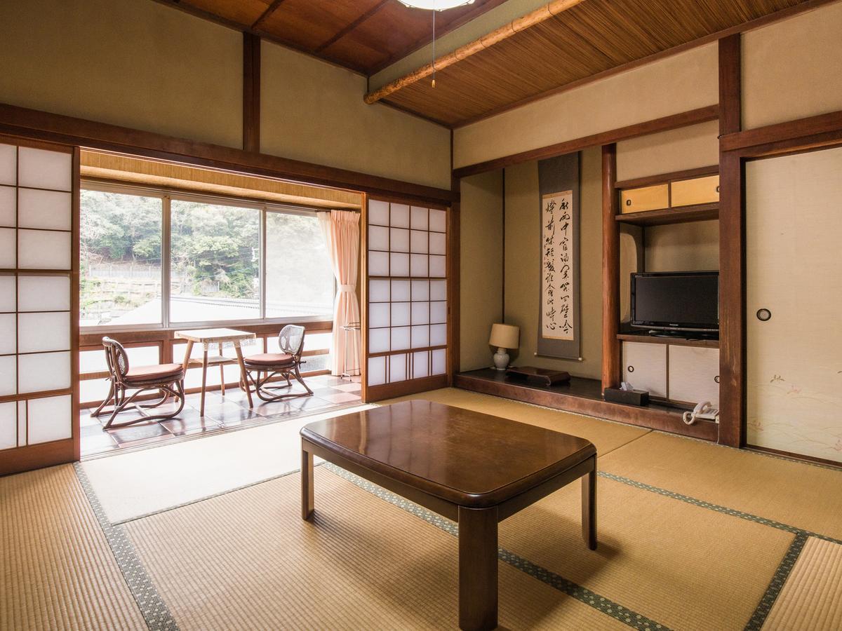 Izumiya Ryokan' Tawarayama Onsen Nagato  Exteriér fotografie