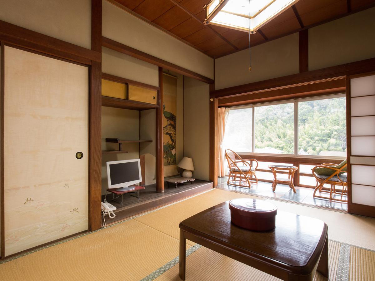 Izumiya Ryokan' Tawarayama Onsen Nagato  Exteriér fotografie